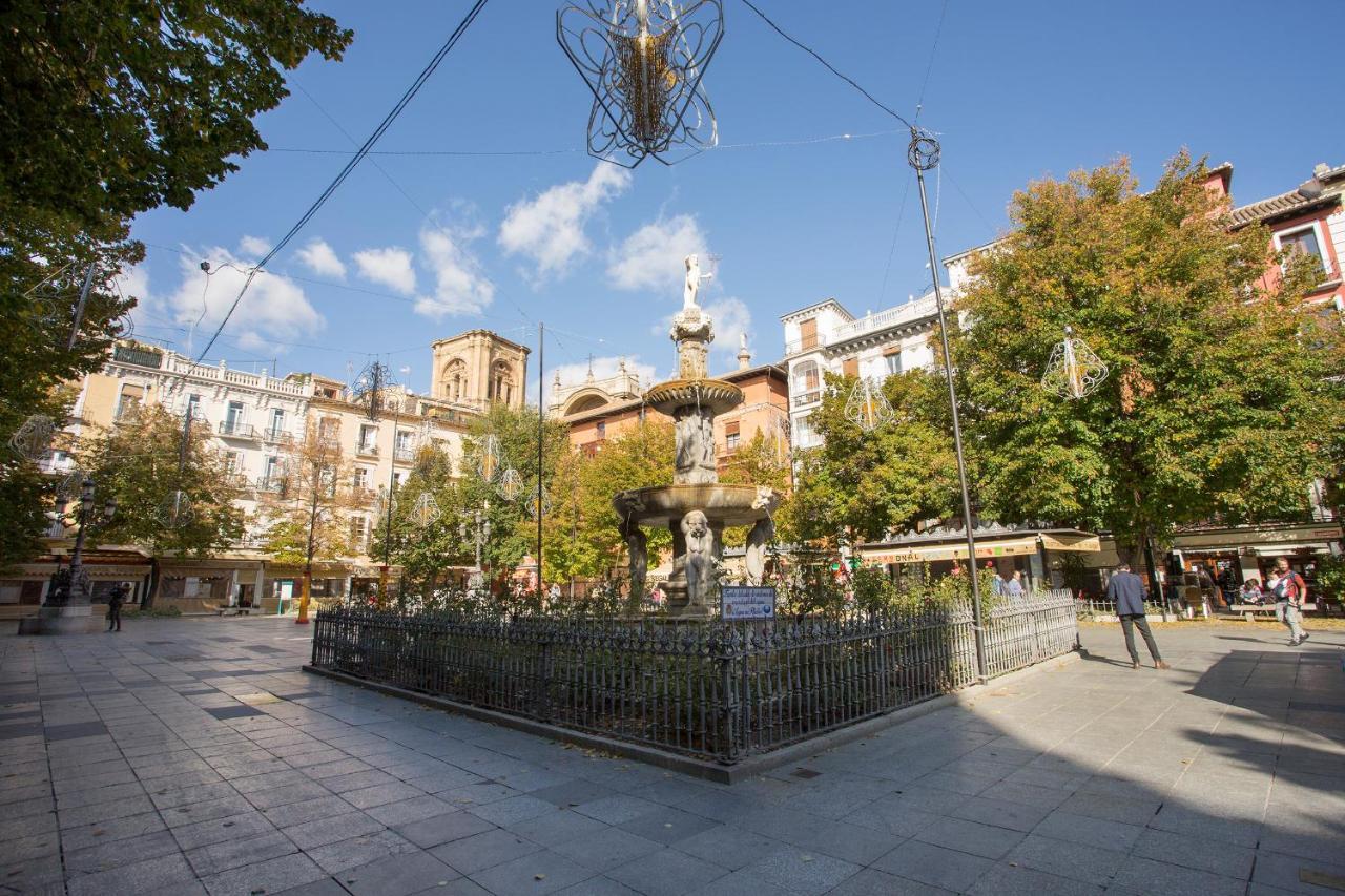 Terrazas De La Catedral Atico Wifi Apartment Granada Luaran gambar