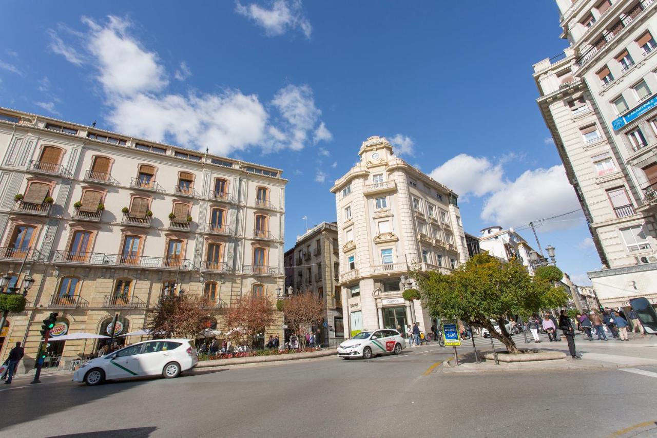 Terrazas De La Catedral Atico Wifi Apartment Granada Luaran gambar